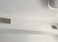 i0